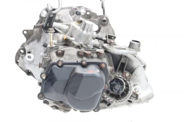 Getriebe 5 Gang 55565141 Opel CORSA D