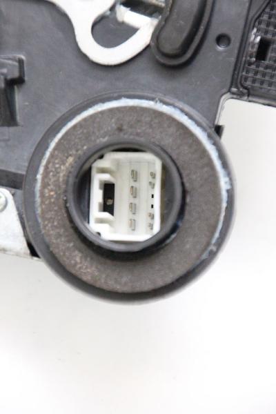 Türschloß hinten rechts 6906042030 Toyota RAV 4 III A3