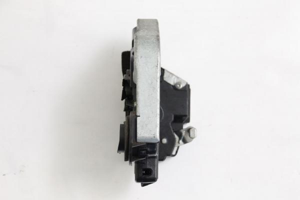 Türschloß hinten links 6906042030 Toyota RAV 4 III A3