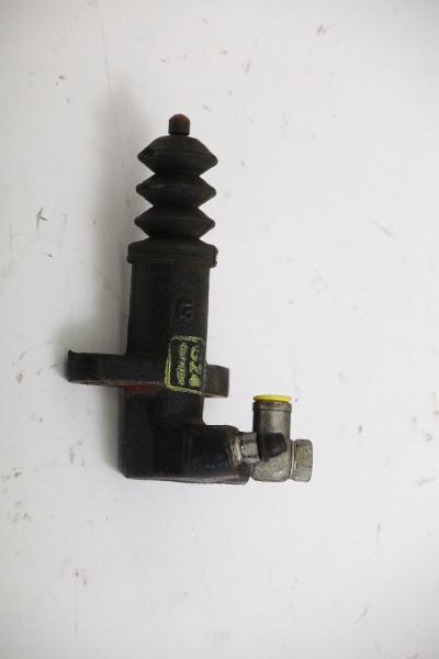 Kupplung - Nehmerzylinder 30871688 Volvo V40