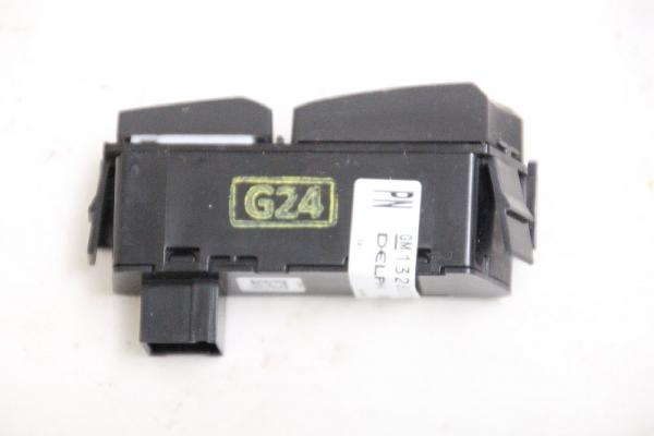 Schalter ESP 13288072 Opel ASTRA J Caravan