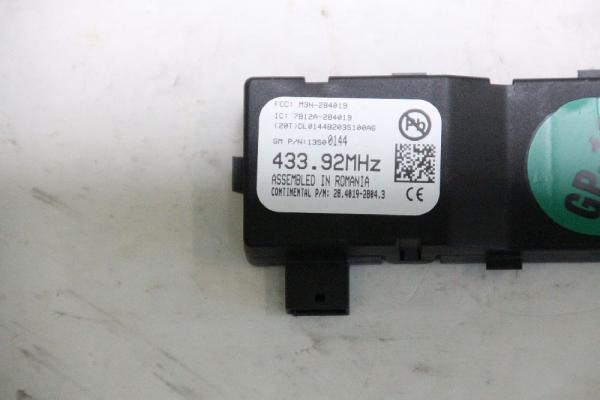 Antennenweiche 13500144 Opel ASTRA J Caravan