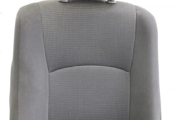 Sitz vorn rechts 015 Daihatsu TERIOS J200