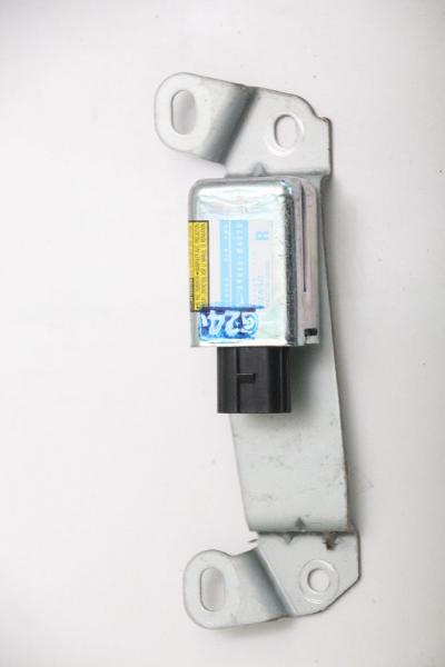 Airbag Sensor hinten rechts 89860B4020 Daihatsu TERIOS J200