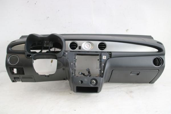 Armaturenbrett MR975101HA Mitsubishi OUTLANDER 1