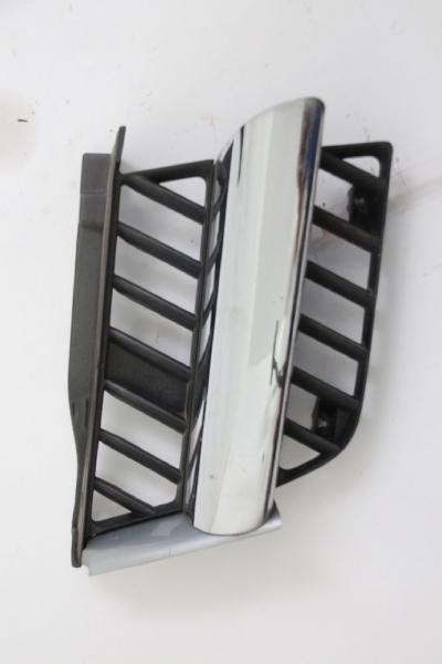 Frontgrill MN175978 Mitsubishi OUTLANDER 1
