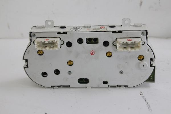 Kombiinstrument 8100A089 Mitsubishi OUTLANDER 1