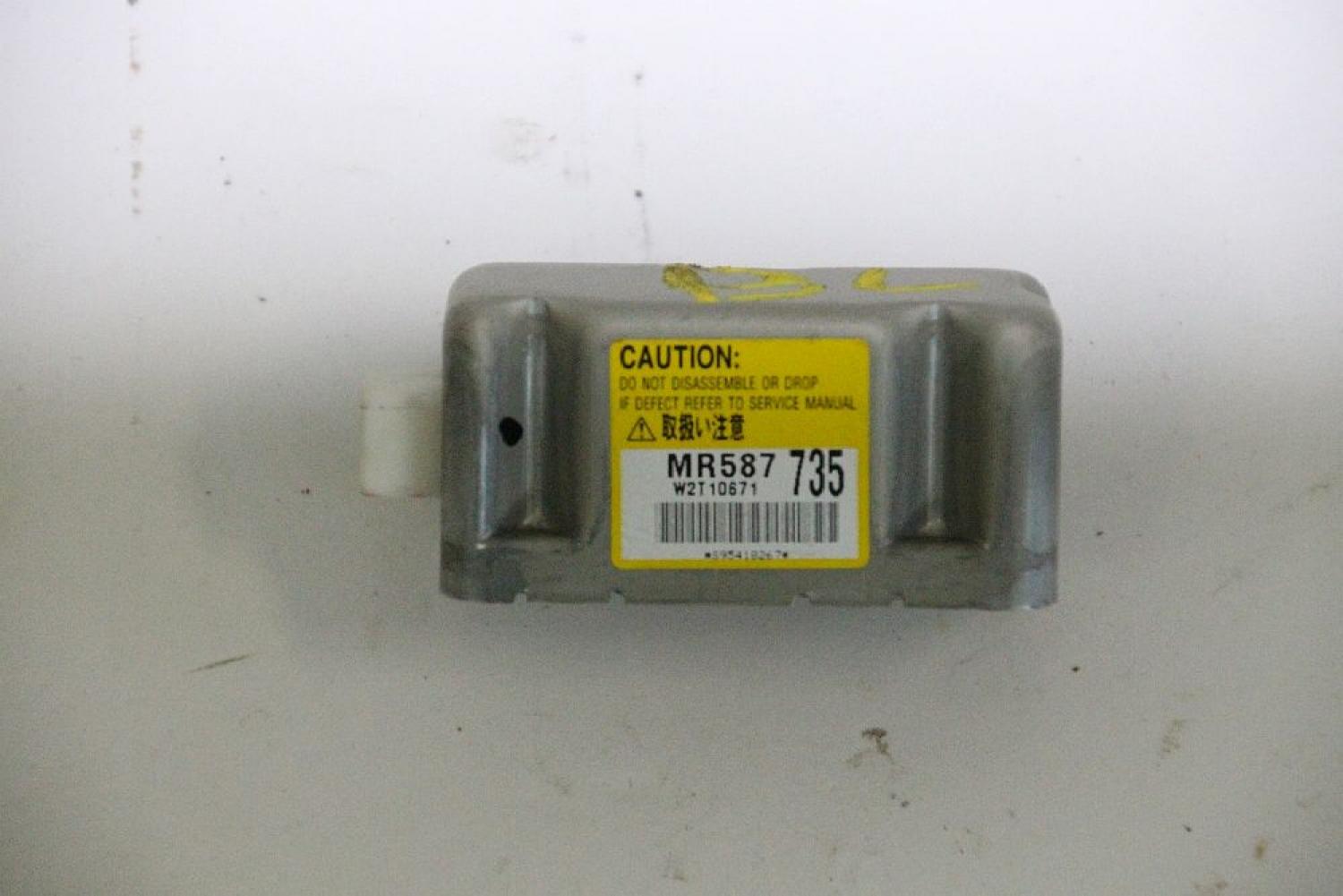 Airbag Sensor links MR587735 Mitsubishi OUTLANDER 1