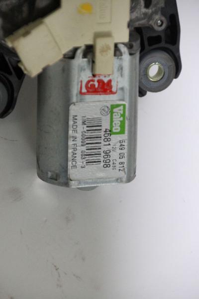 Scheibenwischermotor hinten 46819698 Fiat STILO Multi Wagon