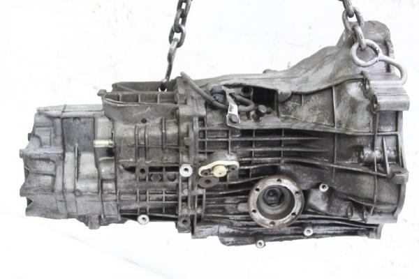 Getriebe 5 Gang 012300046RX Audi 80 89