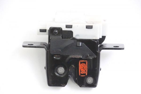 Schloß Heckklappe 8200947699 Renault CLIO 3