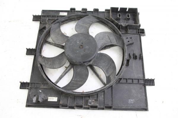 Ventilator (am Kühler) 0130303264 Mercedes VITO 1 W638