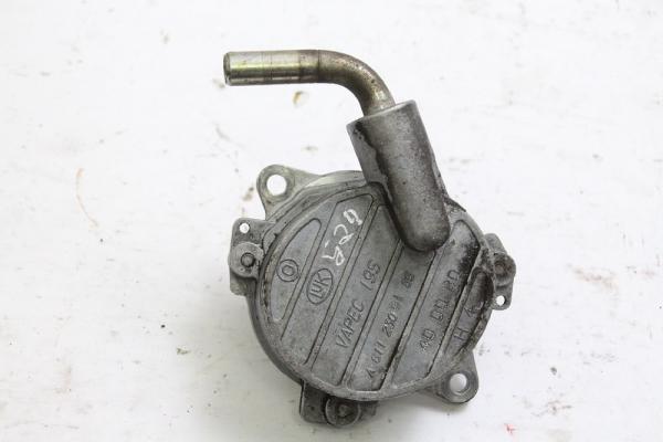 Vakuumpumpe 6112300165 Mercedes VITO 1 W638