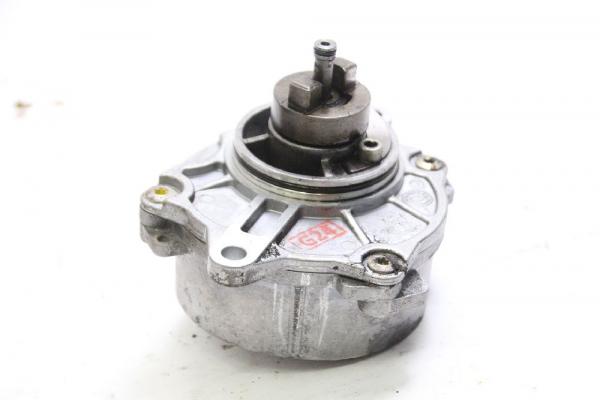 Vakuumpumpe 6112300165 Mercedes VITO 1 W638