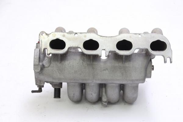 Ansaugkrümmer 8641944 Volvo V40
