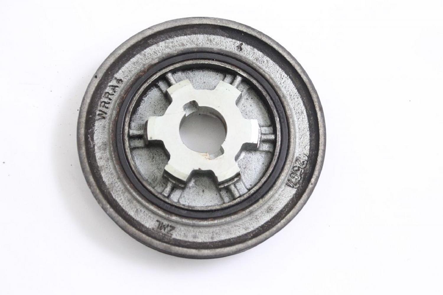 Riemenscheibe LR006672 Land Rover FREELANDER 2 FA