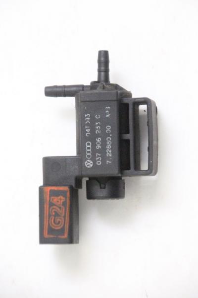 Unterdruckventil 037906283C VW TOURAN 1