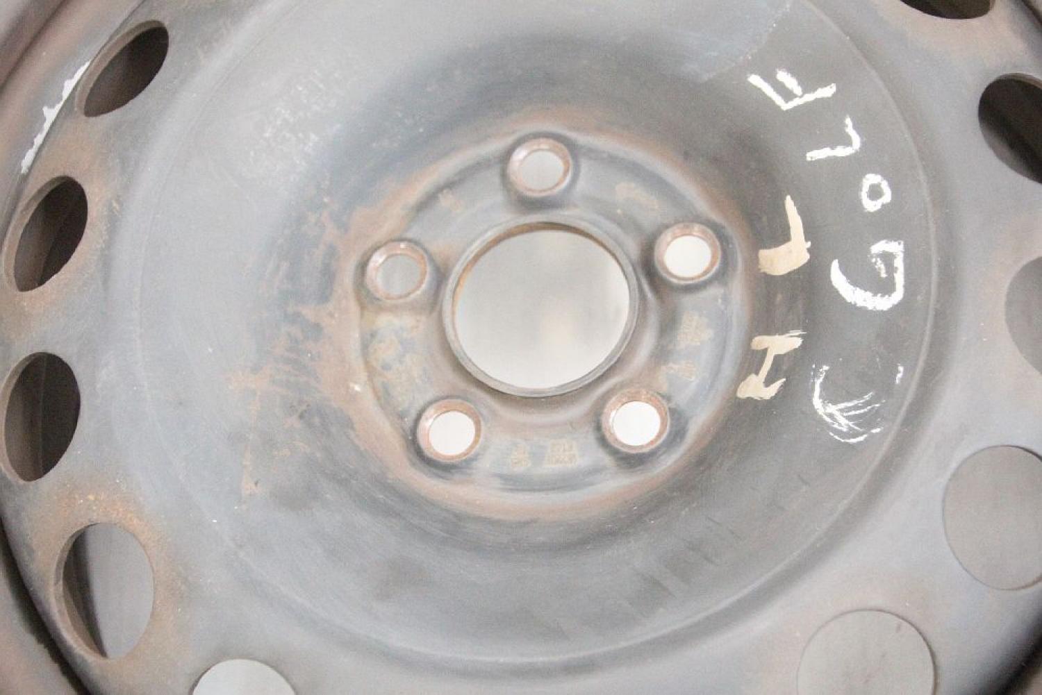 Felge Stahl hinten links 1J0601027L VW GOLF 4