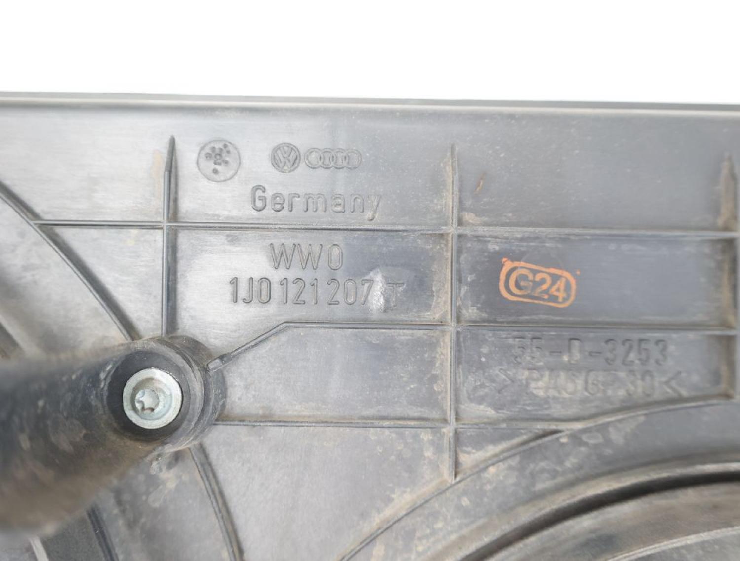 Ventilator (am Kühler) 1J0121207T VW GOLF 4