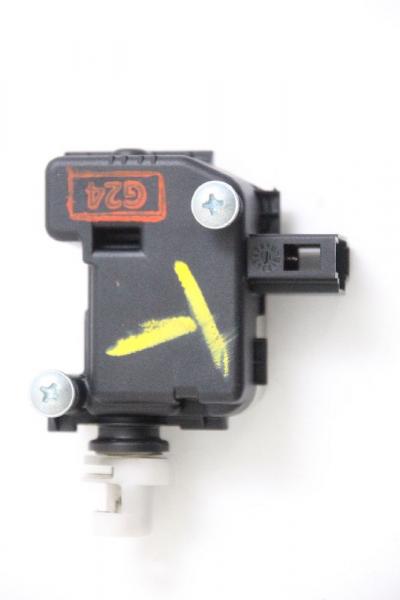 Kolben Volvo V70 I 31251468 Zylinder 4 mit Pleuel 2,4 103 KW 140 PS Benzin gebraucht 2