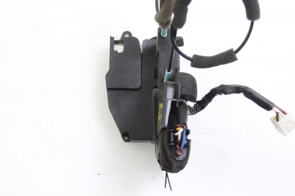 Ölfilterstutzen Mazda 3 BK 9656970080 Y40114700 Y603 1,6 80 KW 109 PS Diesel gebraucht 1
