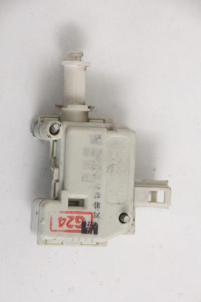 Stellmotor ZV Tankklappe 1M6810773D Seat LEON 1 1M