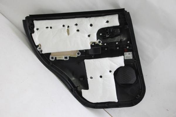 Türverkleidung innen 7222B430XA Mitsubishi OUTLANDER 3 AWD
