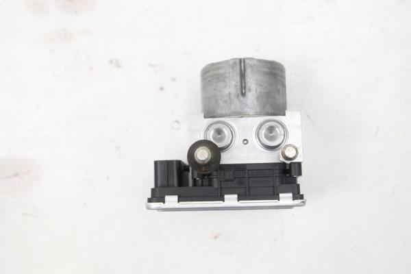 Hydraulikeinheit ABS 4670B702 Mitsubishi OUTLANDER 3 AWD