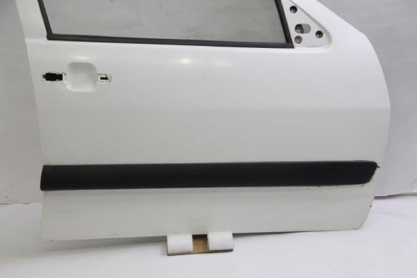 Dachreling VW PASSAT Variant 3C 3C9860033B Chromglanz 3C9860034B 08-2008 gebraucht 1
