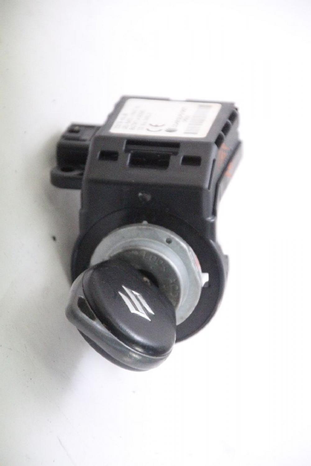 Zündschloß 3710471810 Suzuki SWIFT 4 FZ