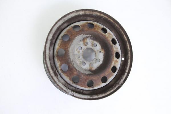 Felge Stahl vorn links 21123101015 Lada KALINA 1 KOMBI 1117