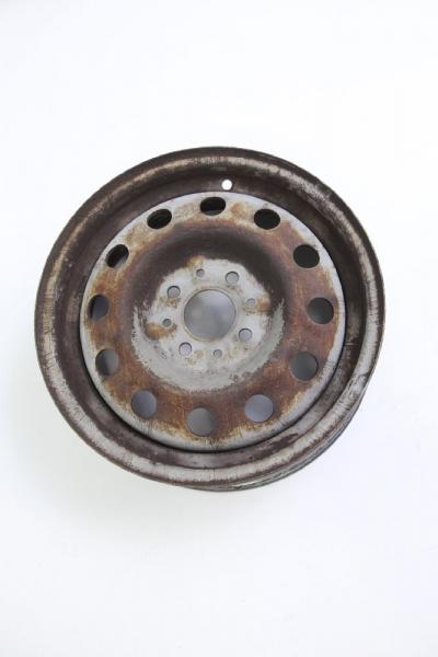 Felge Stahl vorn links 21123101015 Lada KALINA 1 KOMBI 1117