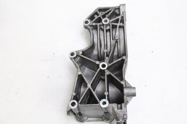 Aggregatehalter 06B903143L Audi A4 8E B6