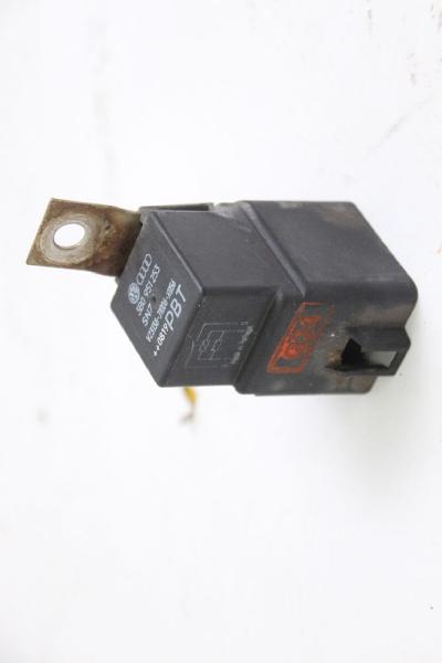 Relais 3B0951253 VW PASSAT Variant 3C