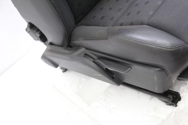 Sitz vorn rechts Volvo V70 II