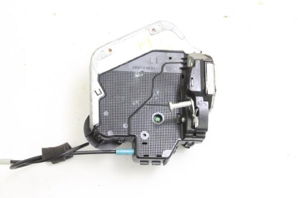 Türschloß hinten links 6906042030 Toyota RAV4 3 SA CA