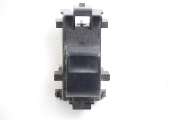 Schalter Fensterheber vorn rechts 8481006030 Toyota RAV4 3 SA CA
