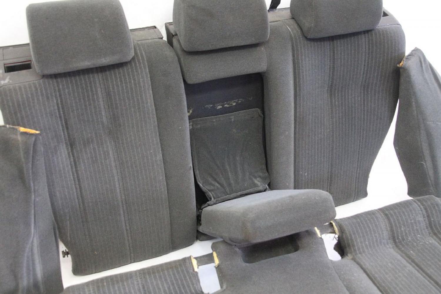 Sitzbank hinten 52208133514 BMW 518i 5er Touring E34