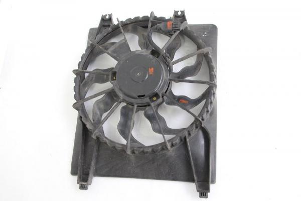 Ventilator (am Kühler) 253802B000 Hyundai SANTA FE 2 CM