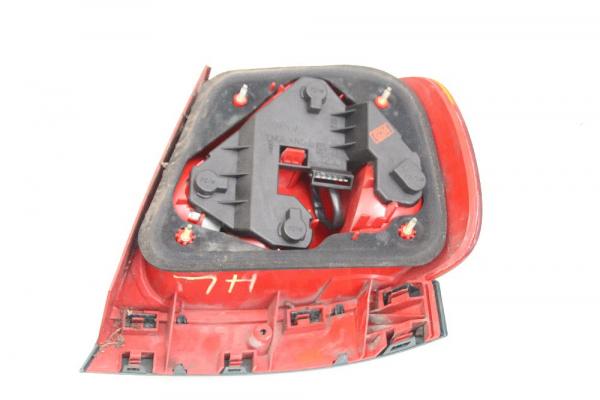 Rückleuchte links 8D0945111A Audi A4 8D B5