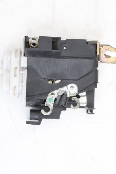 Türschloß vorn rechts 8D1837016A Audi A4 8D B5