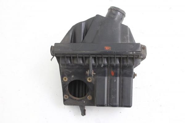 Luftfiltergehäuse 165001C400 Nissan SERENA C23