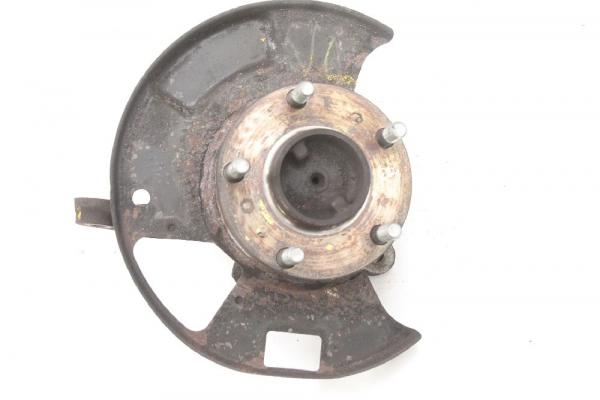 Achsschenkel vorn links 400149C501 Nissan SERENA C23