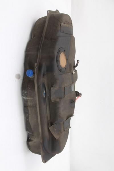 Kraftstofftank 172027C200 Nissan SERENA C23