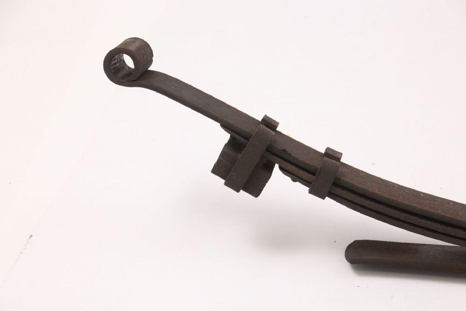 Blattfeder hinten 550209C504 Nissan SERENA C23