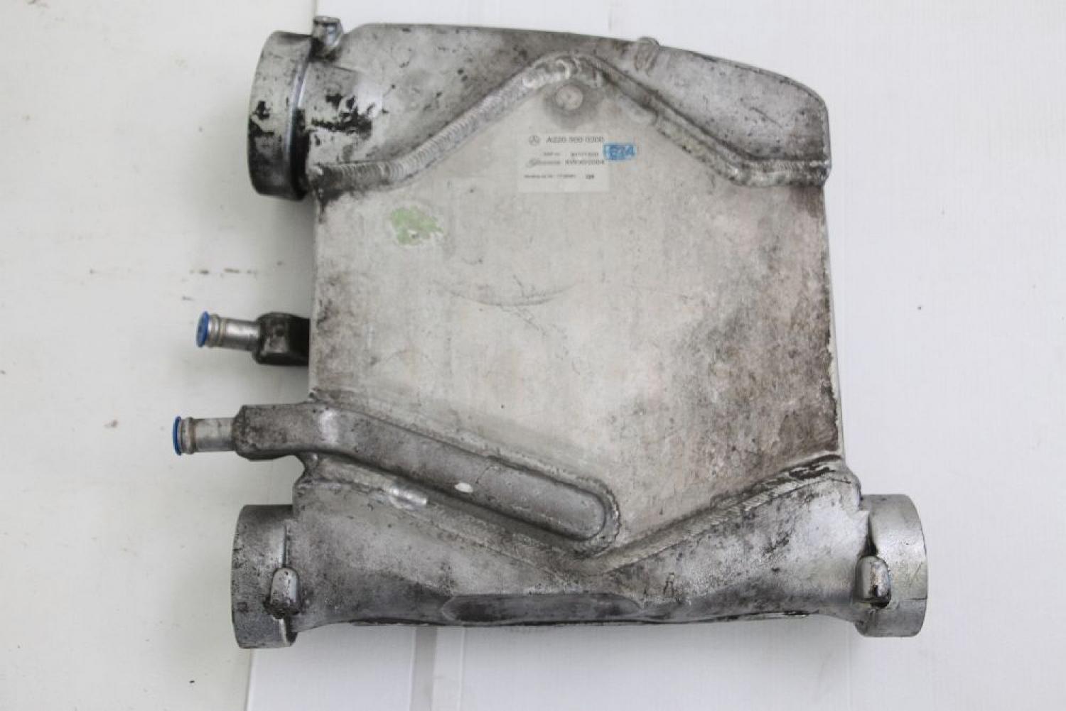 Ladeluftkühler 2205000300 Mercedes E-KLASSE W211