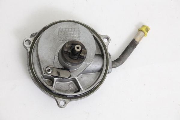 Vakuumpumpe 6682300165 Mercedes VANEO 414