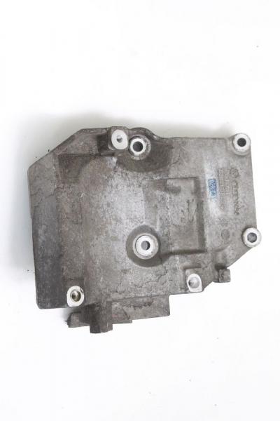 Aggregatehalter 038260885C VW PASSAT 3BG