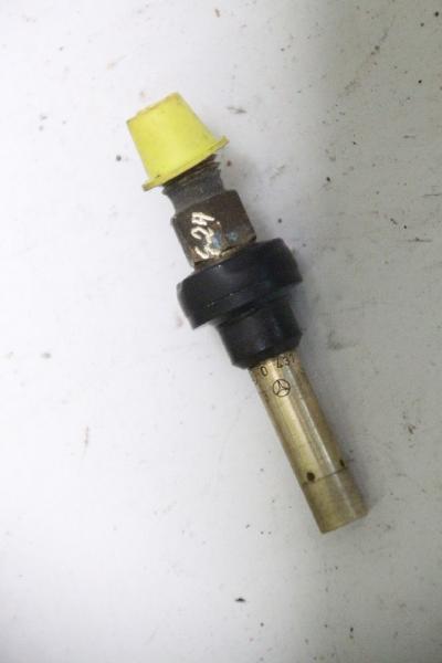 Einspritzventil 0000785623 Mercedes 190 W201