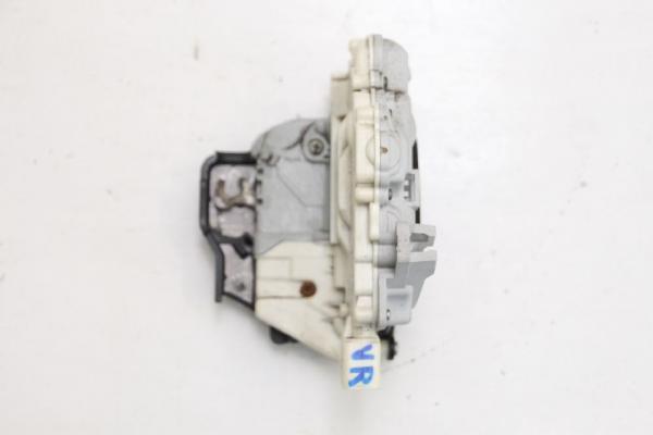 Türschloß vorn rechts 8E1837016AA Audi A4 Avant 8E B7